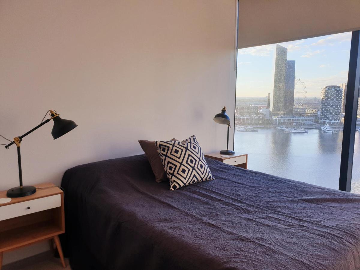 Orange Stay At Collins Wharf Melbourne Bagian luar foto