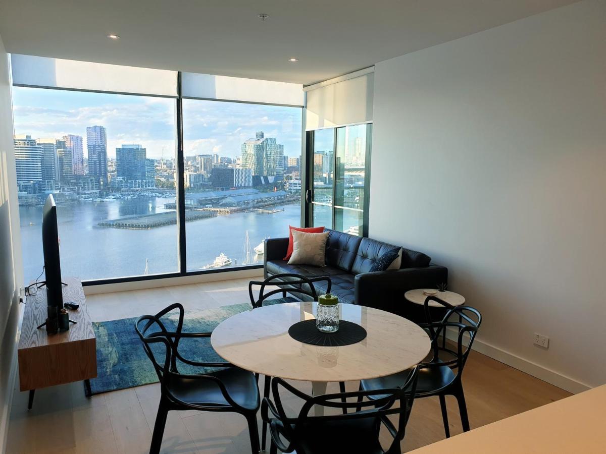 Orange Stay At Collins Wharf Melbourne Bagian luar foto